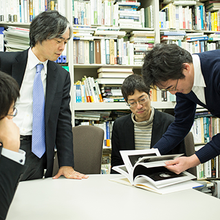 Between takes for Visual Book  MAKIHARA Laboratory  (Political Administrative System)